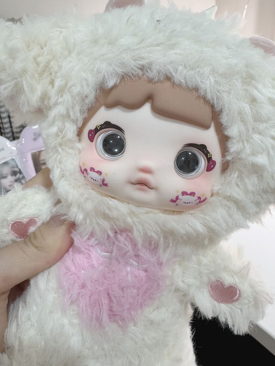 عروسک سوپرایزی نومی اورجینال – Nommi Plush اورجینال (تحویل فوری تهران)