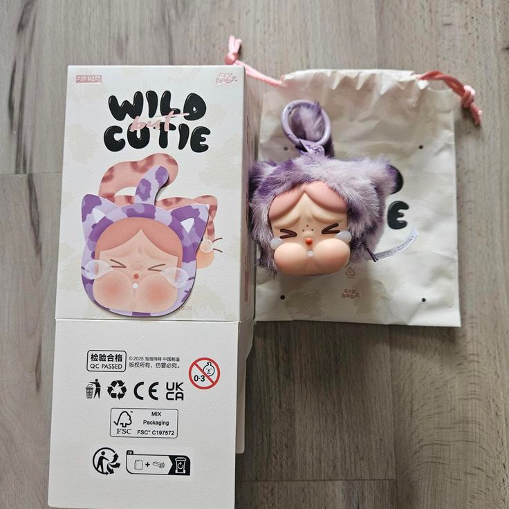 عروسک کرای کیتی (اورجینال )پاپ مارت | تحویل فوری تهران