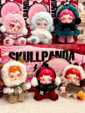 عروسک اِسکول پاندا اورجینال پاپ مارت | Skullpanda Original Pop Mart Blind Box j تحویل فوری تهران