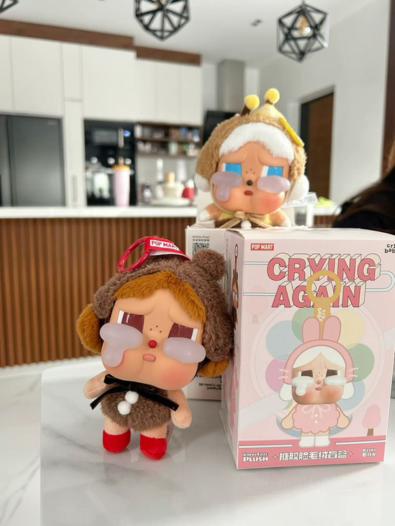 عروسک کرای بیبی بلایند باکس وارداتی (اورجینال پاپ مارت) تحویل فوری تهران